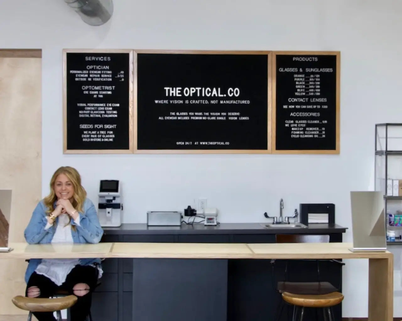 Optical frame stylist in trendy optical store in Columbus Ohio