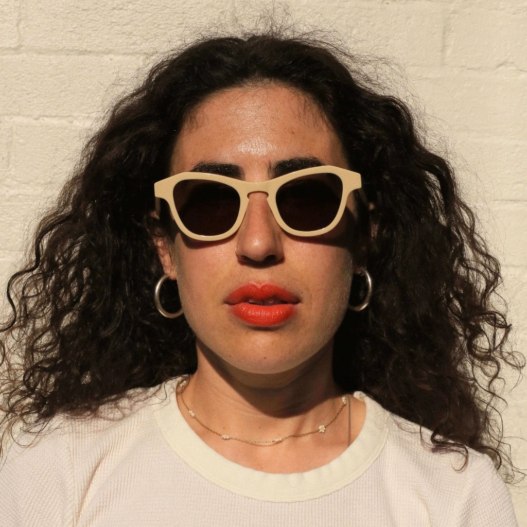 Article One sunglasses model