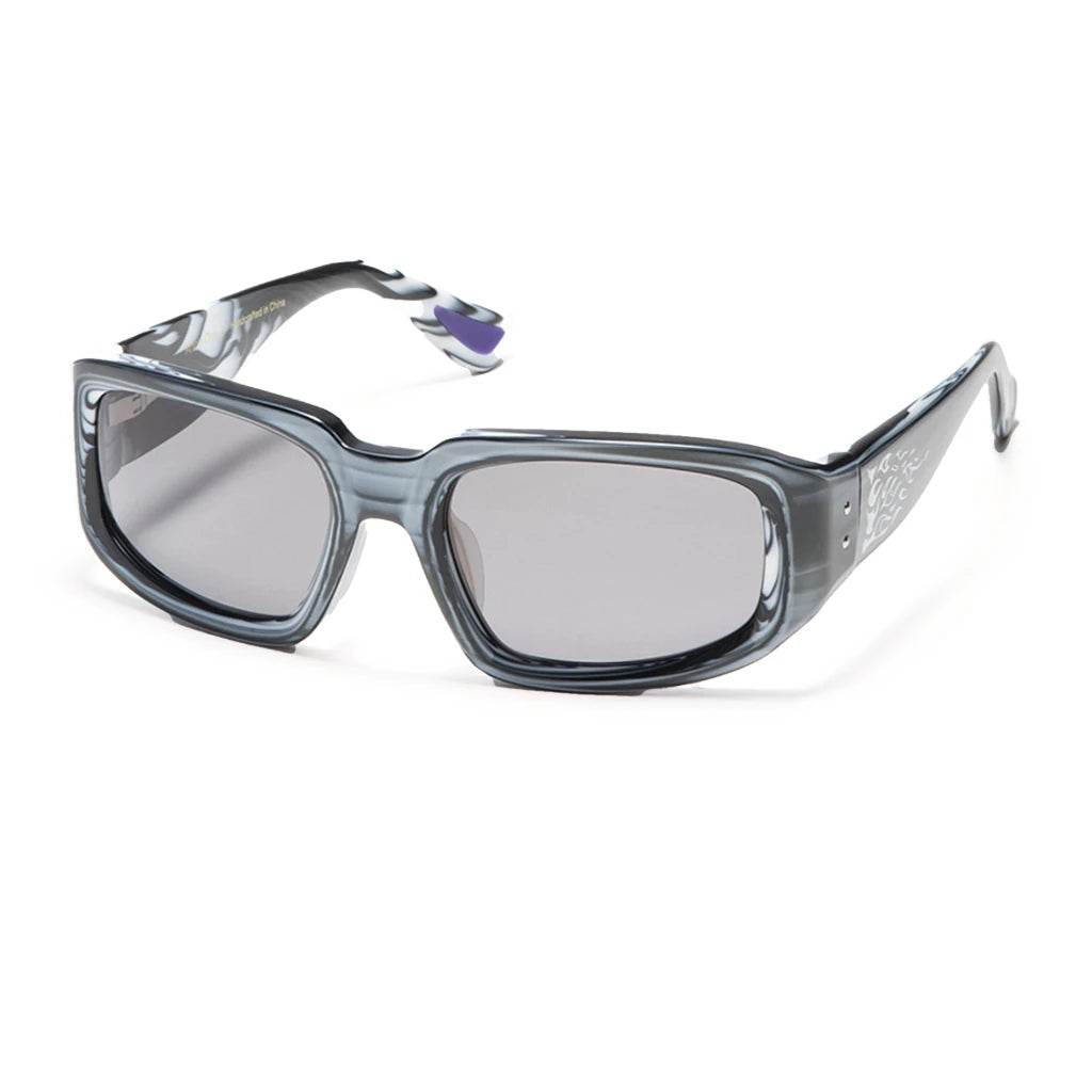 César Villalba cycling and performance polarized in grey